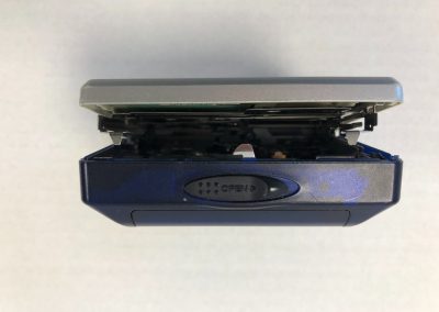 2001 Sony Portable MiniDisc Recorder MZ-R500 - 40627427 09d5 4ccc ae9a e96e25b80631